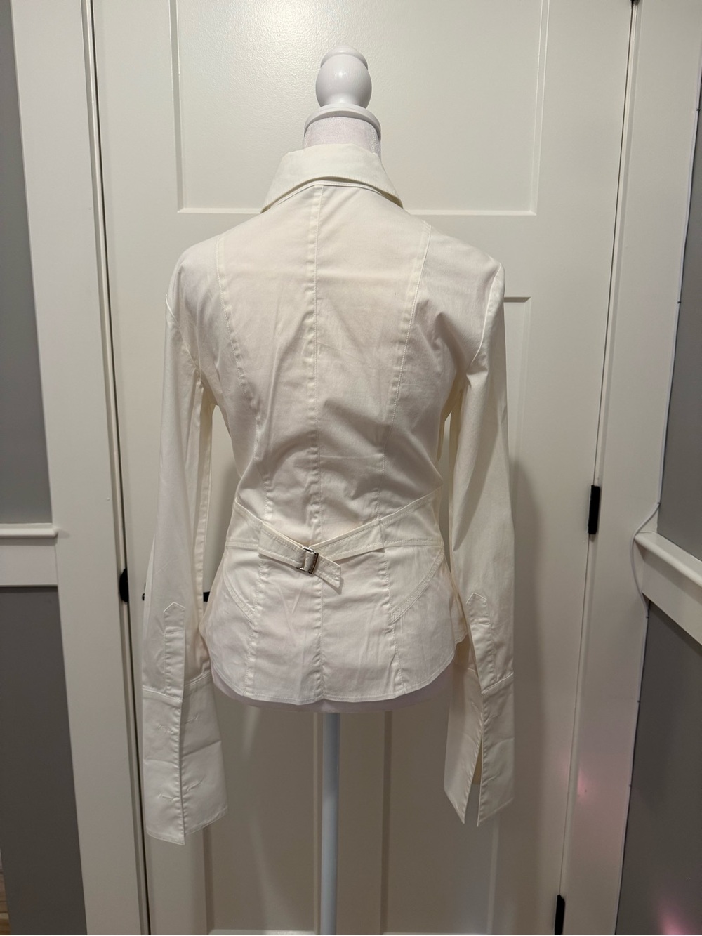 Karen Millen Ivory Pleated Button-Front, French Cuff Shirt - Picture 5 of 5